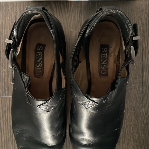 SENSO leather ankle booties with buckles - Picture 3 of 7